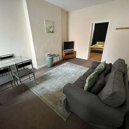 Flat 1, 67 Colwick Road Ng2 4Al Nottingham Exterior photo